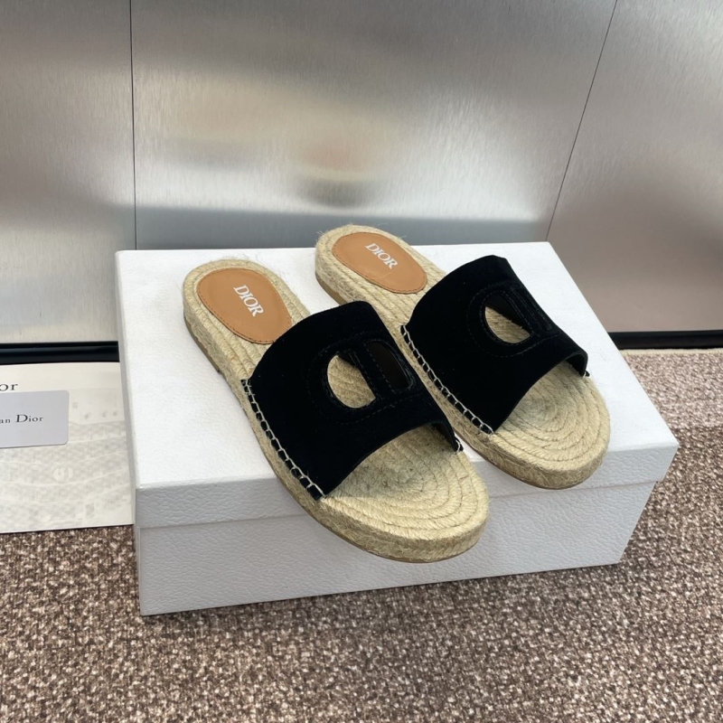 ch**an D*or slippers